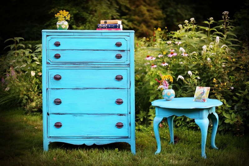 How To Refinish Furniture With Paint