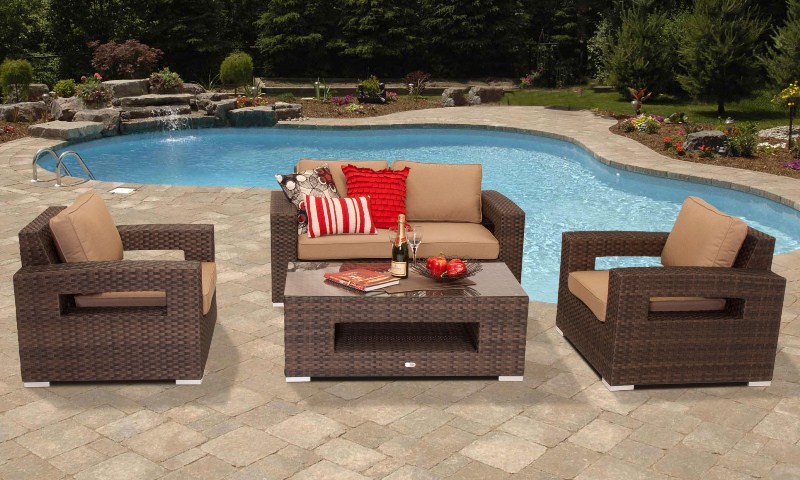 Outdoor Wicker Furniture Set